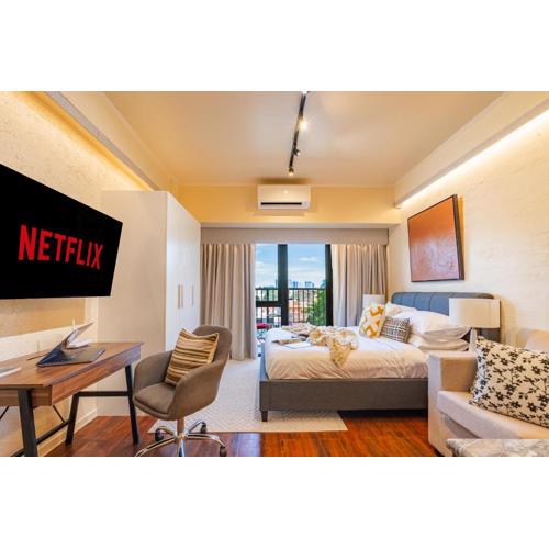 Ivory Residences I Premium Apartment l Close to Malls I Downtown I Managed by Bleuspace