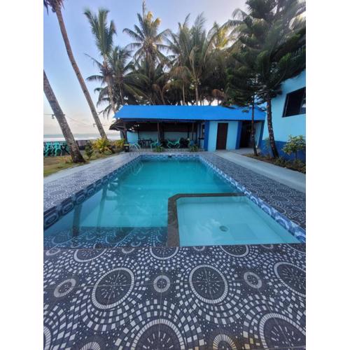 J & V Oceanview Beach Resort
