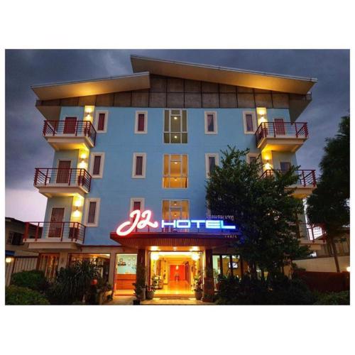 J2 Hotel