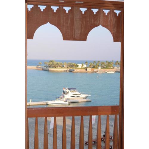 Jabal Sifah Tha Marina View Apartment