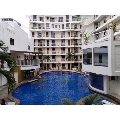 Jack Kandi Grosvenor Square