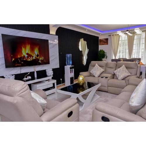 Jacky's majesty beds apartment