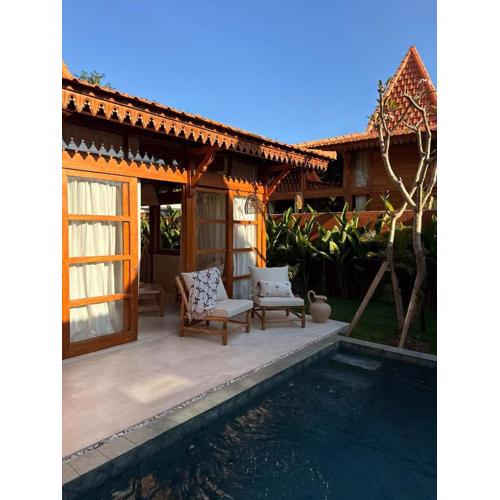JADA - New Quiet & Cozy House with Balinese Charm