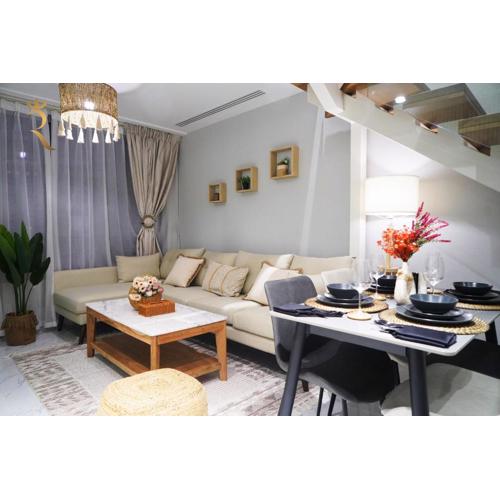 Jade Serenity - Stylish 2BR Urban Hideaway in Oasis, Near Masdar Park