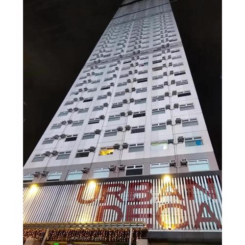 Jam Red Doorzzz Condotel Mandaluyong