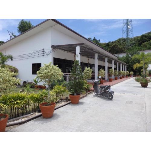 Jamie's home with 2 bedrooms, can accommodate 6 guests