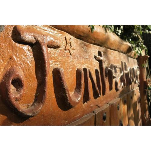 จันทรา รีสอร์ต เอราวัณ Jantra Resort Erawan Kanchanaburi