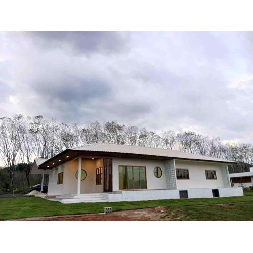 Japanese-inspired minimalistic house