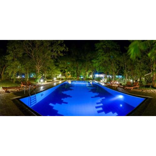 Jays Holiday Resort