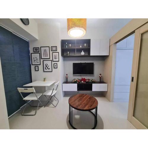 Jazz Residences Luxury Staycation