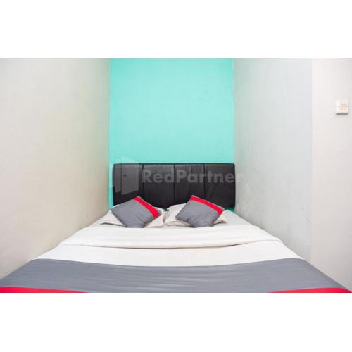 J&B Rooms Utan Kayu Jakarta Mitra RedDoorz