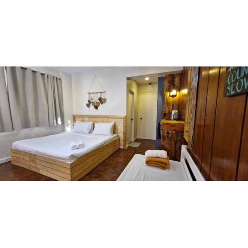 JCGA Apartments' Rustic Chic Cabins-Near Botanical Garden and SM Baguio