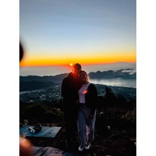 Jeepsunrise & treking mount batur