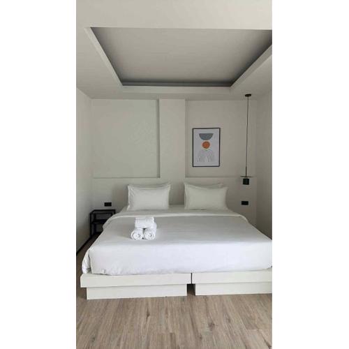 Jellyfish Residence Patong