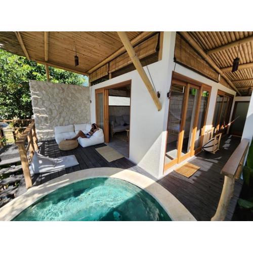 Jellyfish Villas Bingin Beach