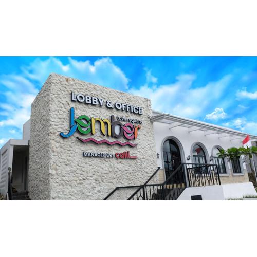 Jember Town Square by Calli Rooms