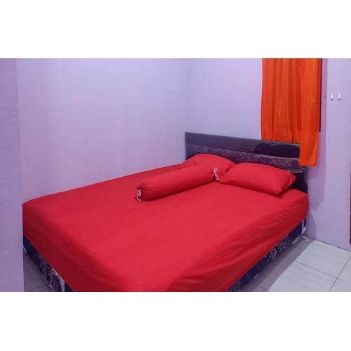 Jessy Homestay Lolak Mitra RedDoorz