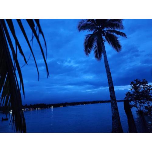 JFive Homes by the Sea