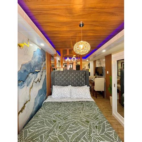 J&J Havenstay Ananda Square