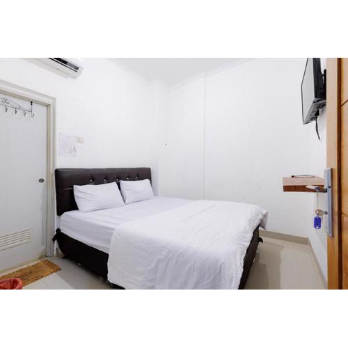 JJ House Mitra RedDoorz