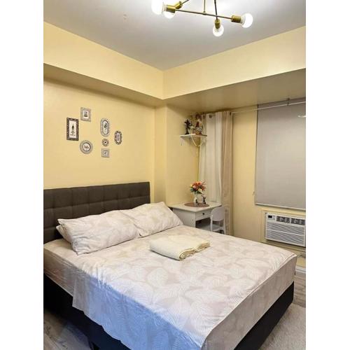 Jn staycation urban azure