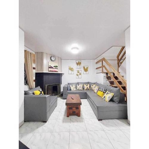 Joann Sophia transient unit 1 Marcos