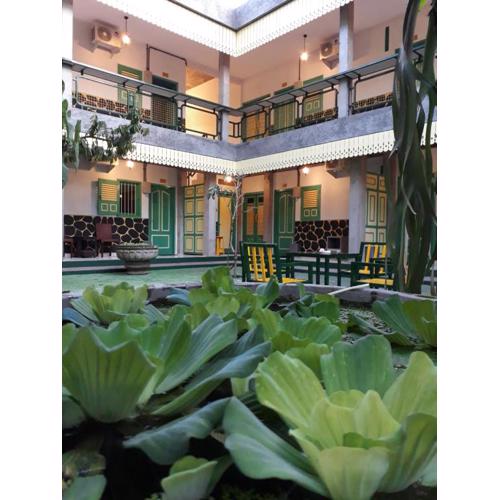 Joglo Aruna Guesthouse