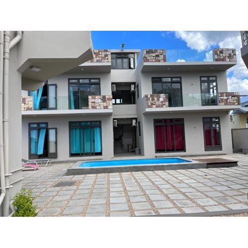 John house 2 bedrooms No 3