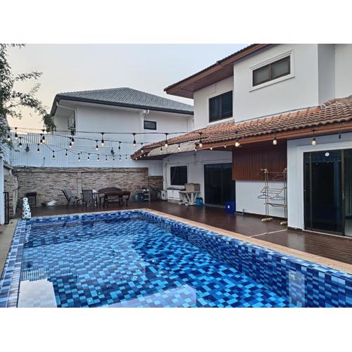 jomtien golden villa