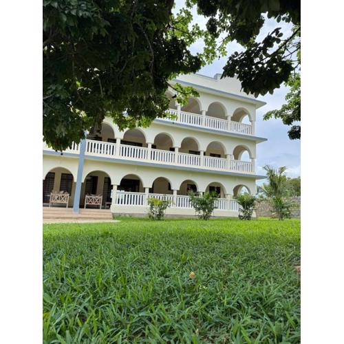 Jo's Baobab Luxury Apartments