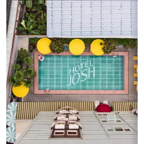 Josh Hotel