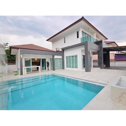 JOY Design Modern Pool Villa 15 min to Old Town