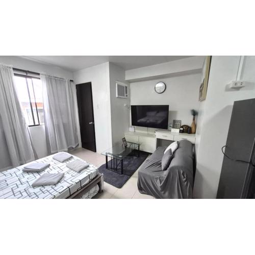 JTropics Plumera Mactan Near Airports, Malls and Beaches