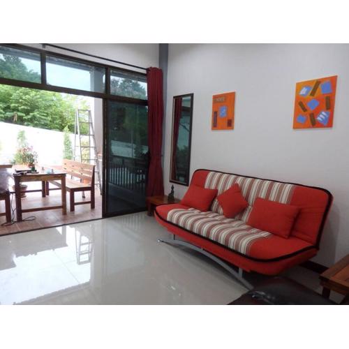 Judith's 2 bedroom family home, sleeps 6