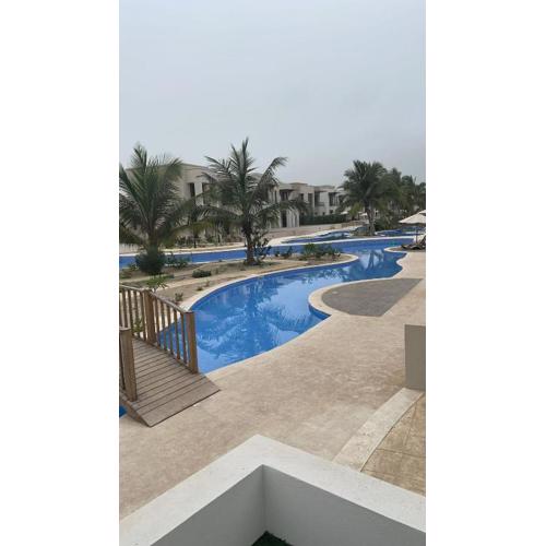 Julia Hawana Salalah