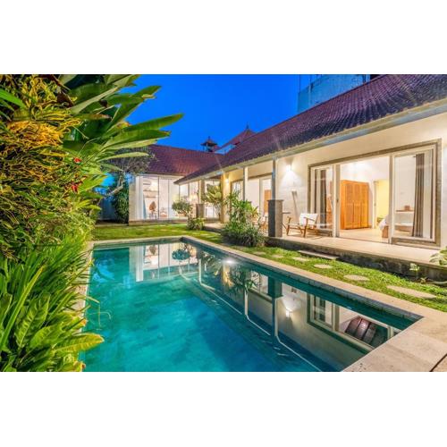 Jungle Amaranth Villa Canggu - Exclusive 3BR Retreat with Pool, Modern Amenities and Top Location