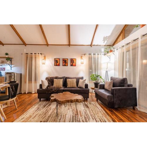 Jungle Oasis 2BR Cottage