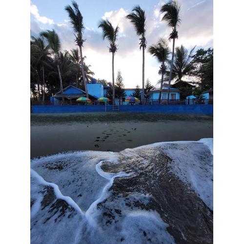 J&V Oceanview Beach Resort