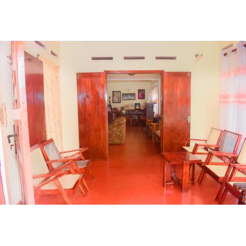 K & S Tours and imaduwa Guest