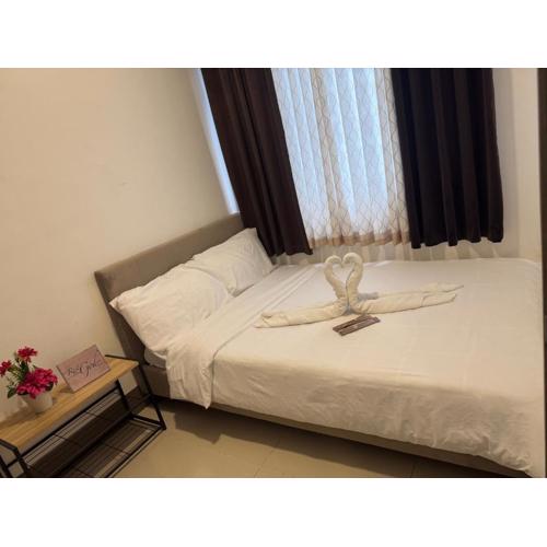 KakaI's Staycation in Fame