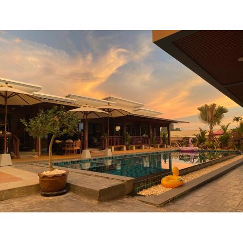 Kalamung Resort and Pool villas