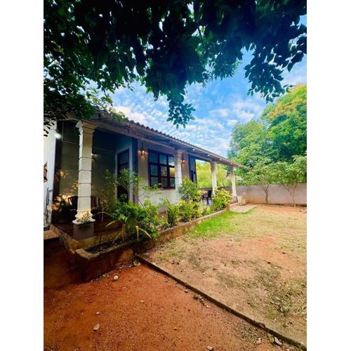 Kalawewa Bungalow