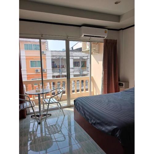 Kalisa House@Soi welcome