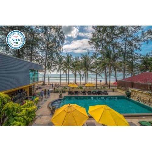 Kamala Beachfront Apartment