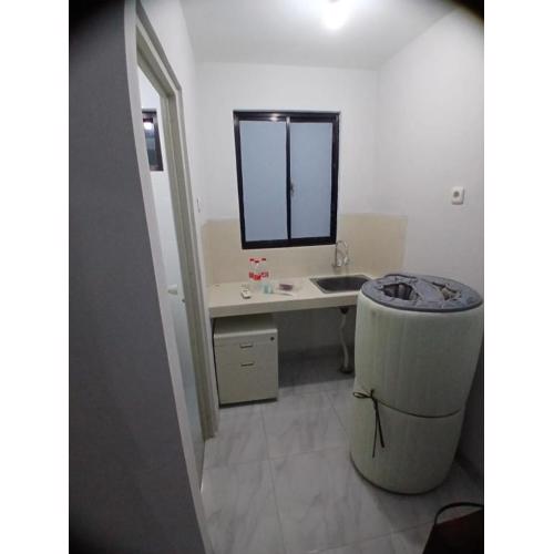 Kamar Kost AC Mezanine