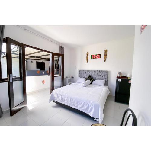 Kana Guest House Mitra RedDoorz