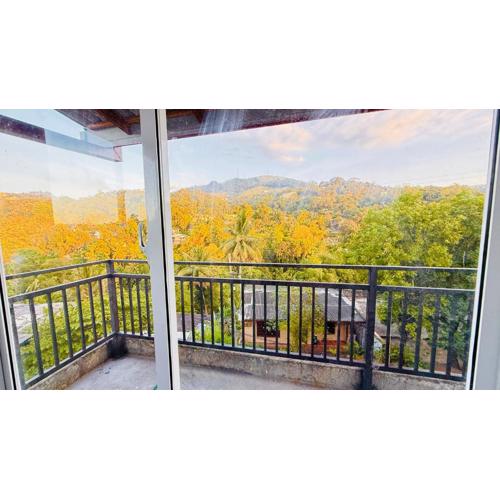 Kandy green view guest house