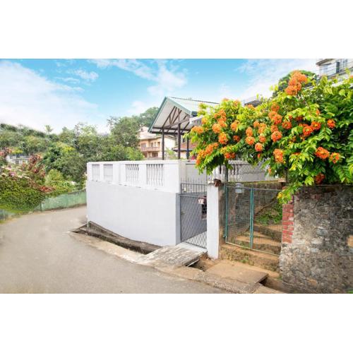 Kandy Hemantha Resort