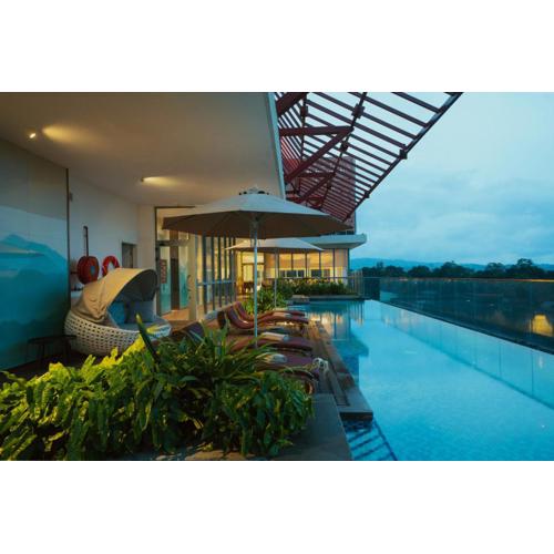 Kandy Myst by Cinnamon