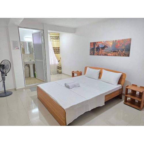 Kandy Panoramic MPM Deluxe suit Airconditioned-4A3